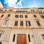 Vittorio Emanuele Grand Apartment